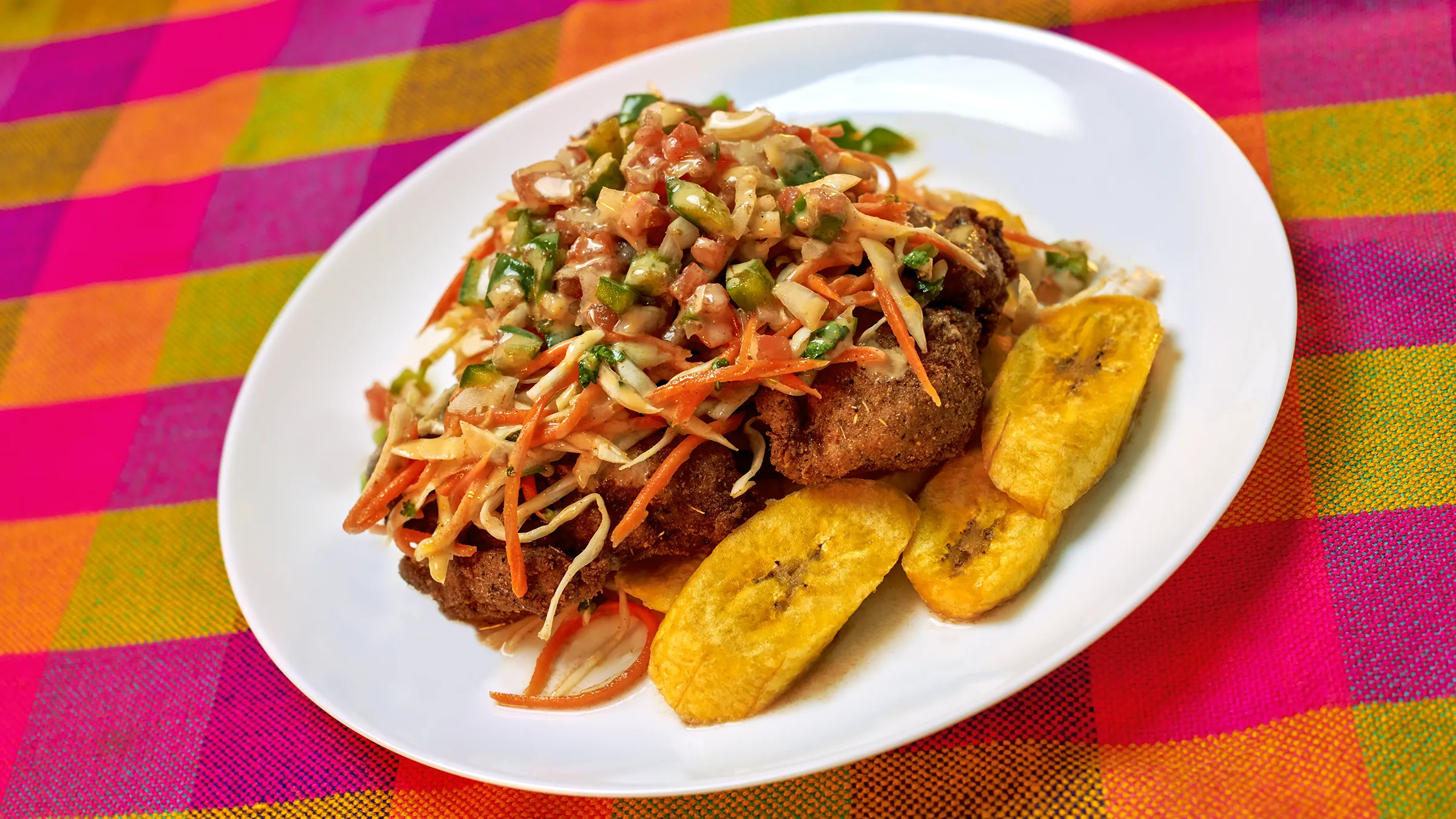 Délicieuse recette de poulet aux tranches de plantain (Pollo Chuco)